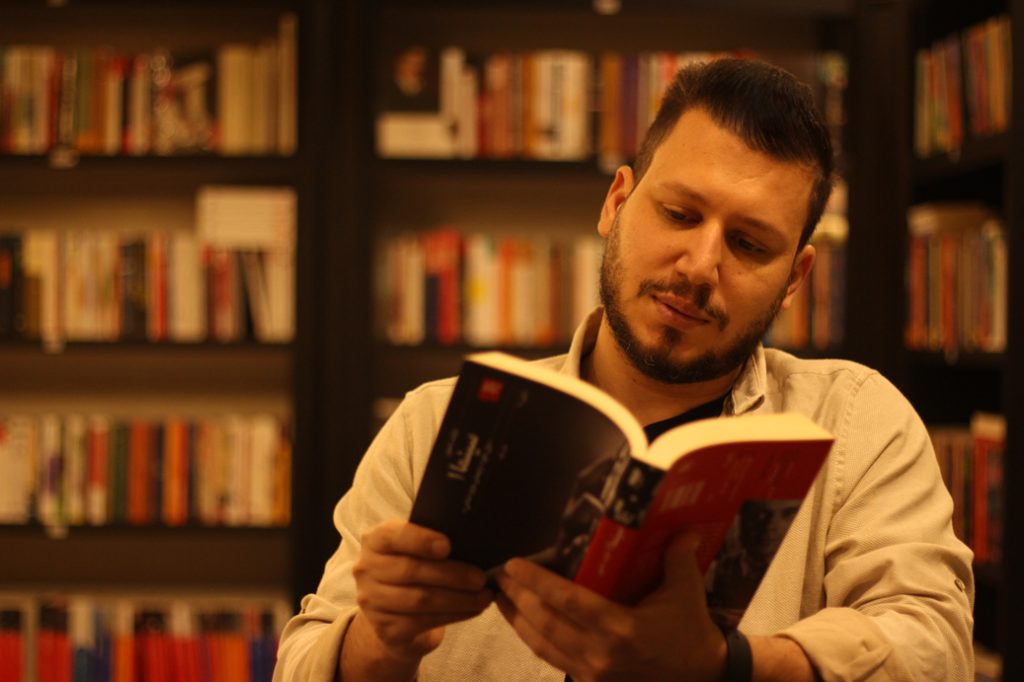 وحید داودپور